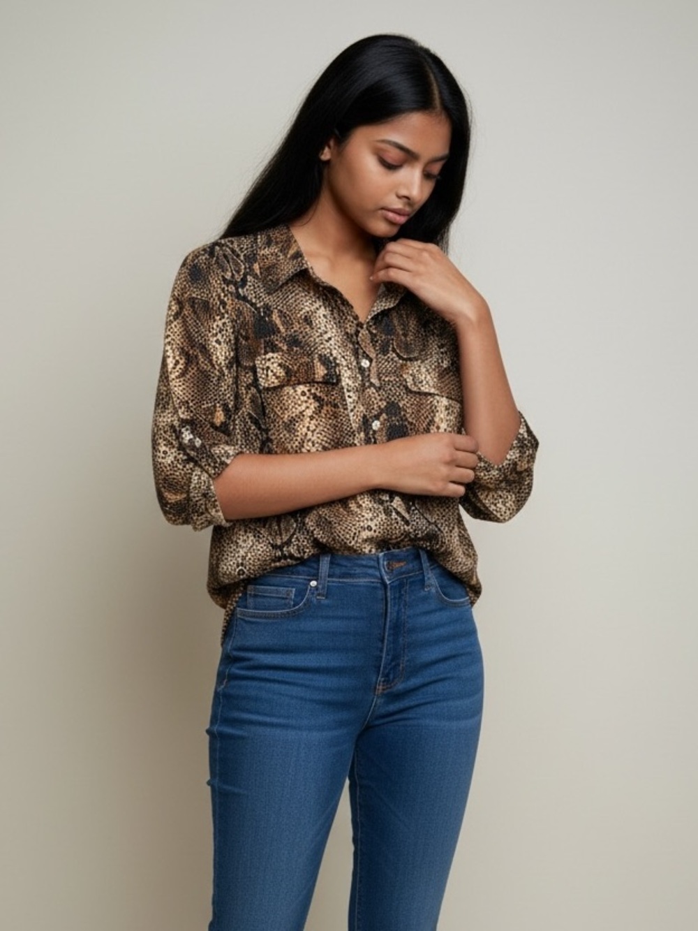 Ellen Tracy Snake Print Button Front Blouse Size Small